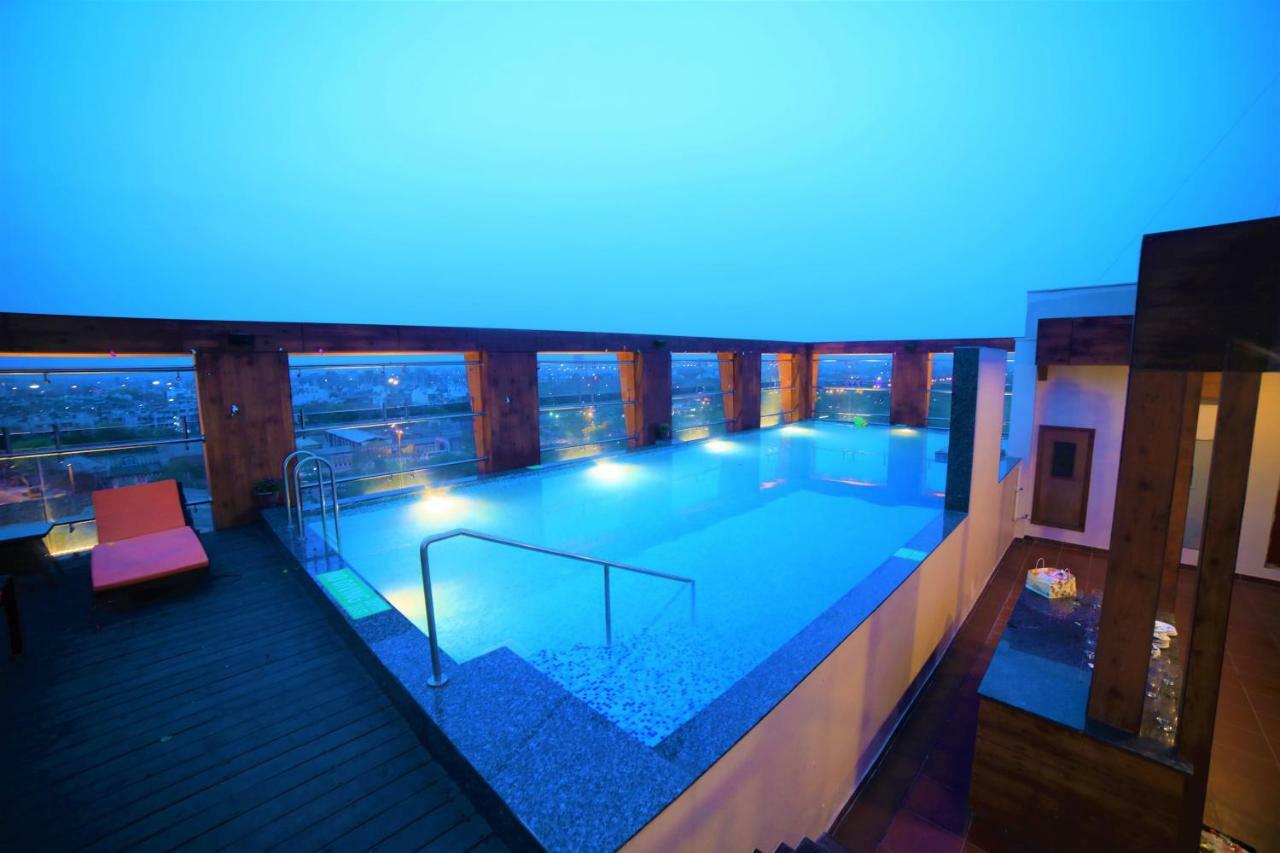 Hotel La New Delhi Экстерьер фото